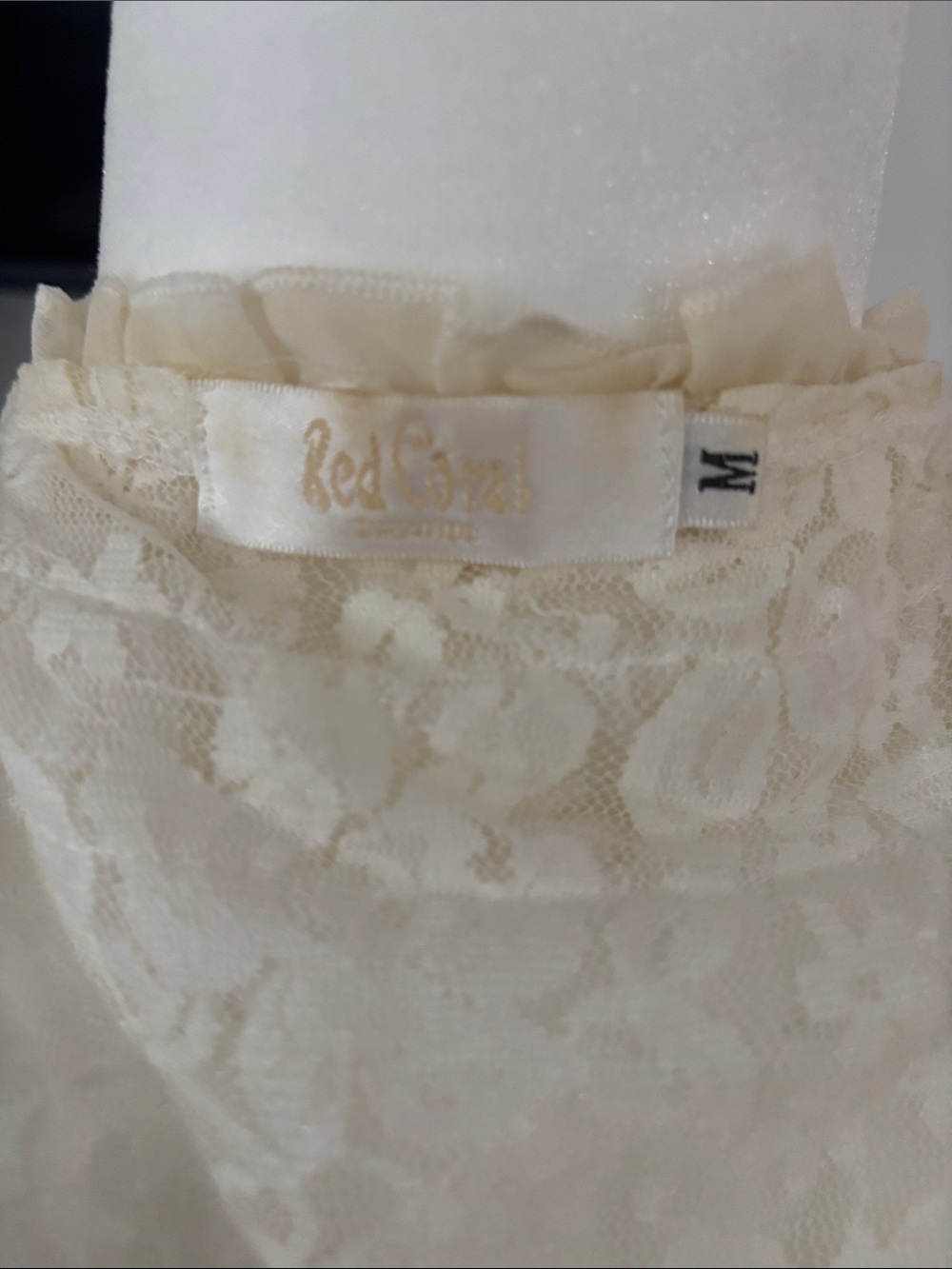 Vintage Ivory Ruffle Lace Button-Front Cardigan - Picture 5 of 6